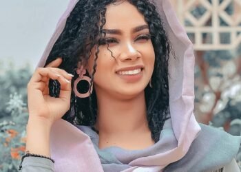 أنصار برشلونة يزعجون نجمة «العربية» الريان الظاهر