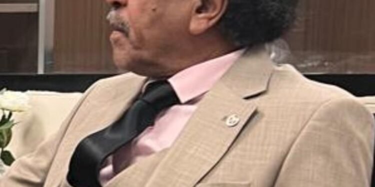 «غير قابل للنشر» 1 عباس الماحي