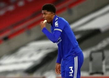 البريميرليغ يوقف المباريات لإفطار اللاعبين المسلمين