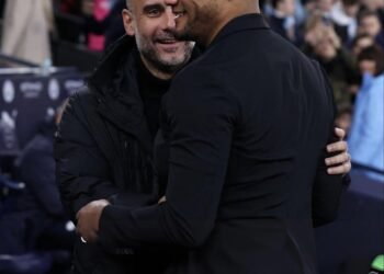 غوارديولا لـ كومباني: الفوز عقلية قبل التكتيك 10 غوارديولا لـ كومباني: الفوز عقلية قبل التكتيك