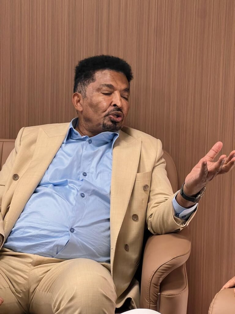 المنصوري: المنشور المتداول قديم .. ولم أبحث عن وظيفة 3 d.ahm2