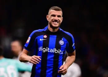 سباق الزمن الأخير... ليفاندوفسكي ودجيكو يطاردان مونديال الوداع 5 dego