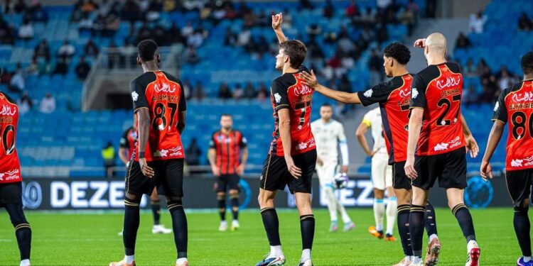 الرياض يصعق الاتحاد بثلاثية ويحقق أول فوز تاريخي 1 riya