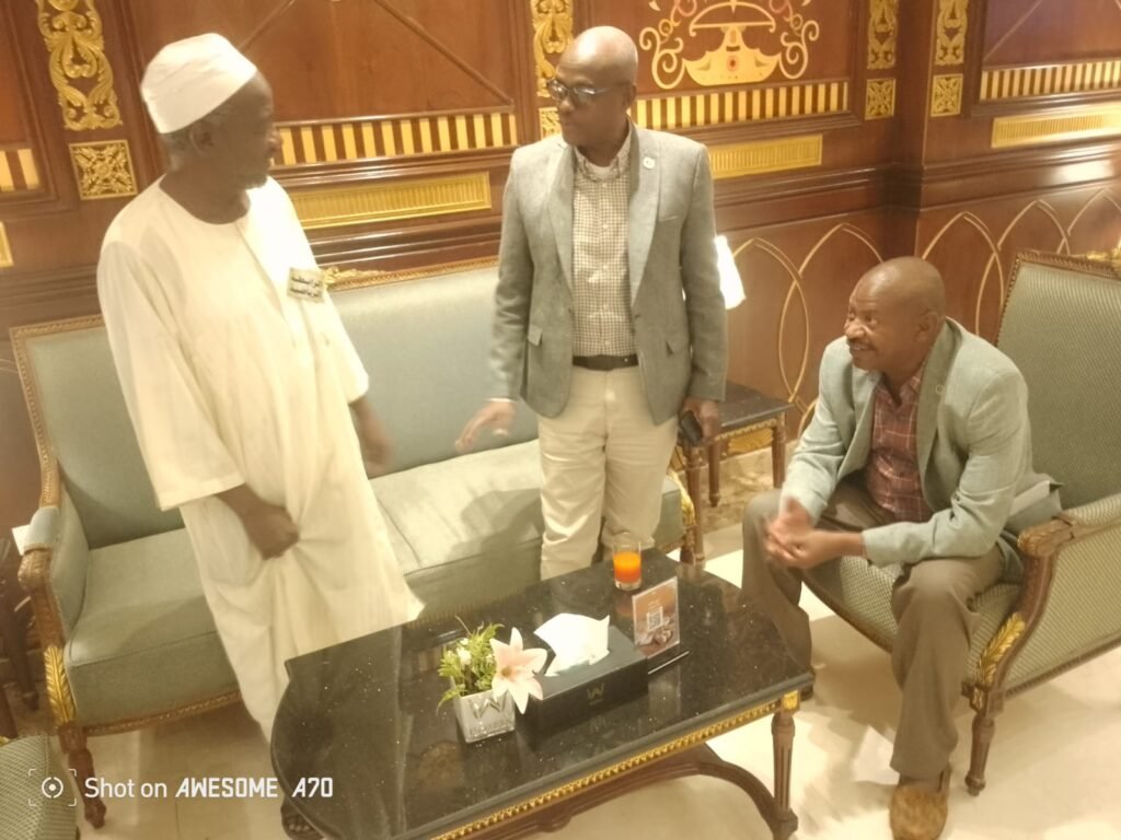 صقور الجديان يصلون جدة استعداداً لوديتي السعودية 3 sud2