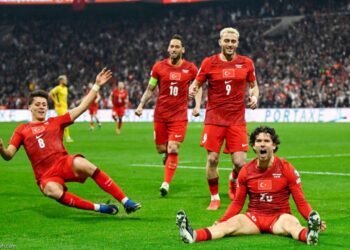تركيا تقترب من المونديال بهدف قاتل في رومانيا 10 turk